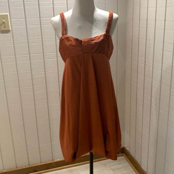 Dress - Picture 1 of 7